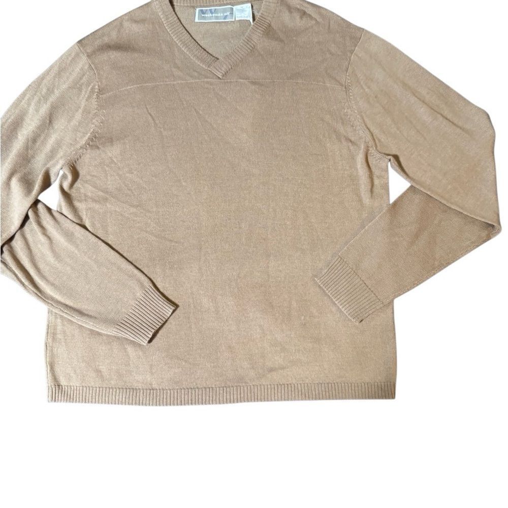 Weekendz off Men's v-neck long sleeve Tan pullover sweatshirt M